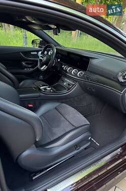 Купе Mercedes-Benz E-Class 2018 в 