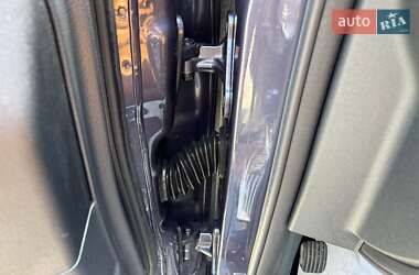 Седан Mercedes-Benz E-Class 2013 в 