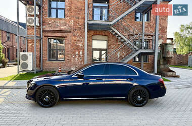 Седан Mercedes-Benz E-Class 2018 в 