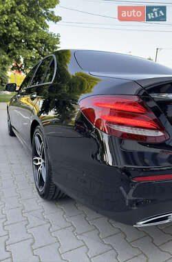 Седан Mercedes-Benz E-Class 2016 в 
