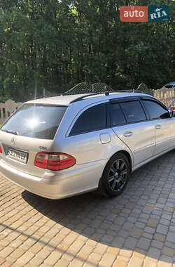 Универсал Mercedes-Benz E-Class 2005 в 