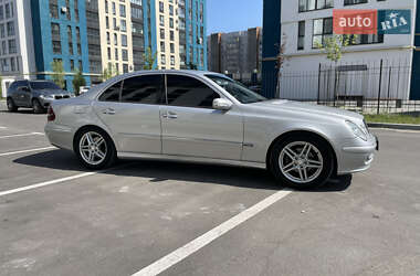 Седан Mercedes-Benz E-Class 2003 в 