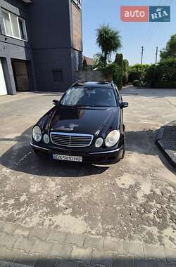 Универсал Mercedes-Benz E-Class 2003 в Нетешине
