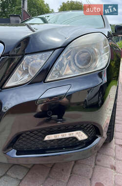 Седан Mercedes-Benz E-Class 2009 в 