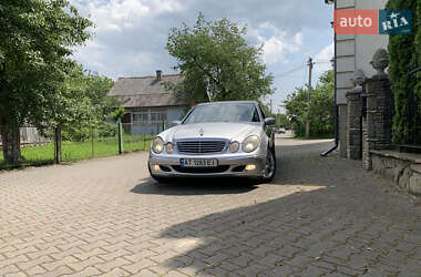 Седан Mercedes-Benz E-Class 2002 в 