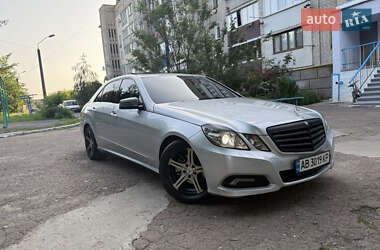 Седан Mercedes-Benz E-Class 2010 в Жмеринці