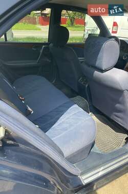 Седан Mercedes-Benz E-Class 1998 в 