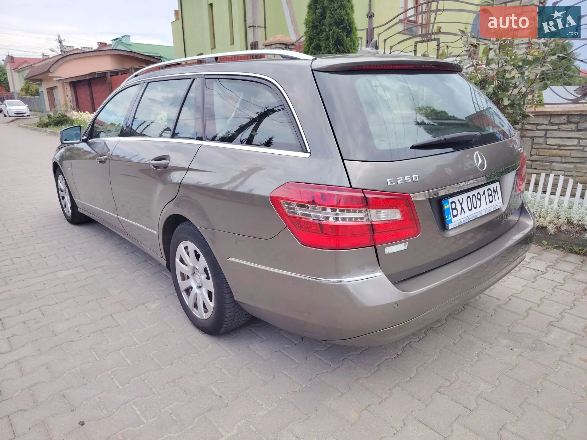 2011 Mercedes-Benz E-klasse - мініатюра 6