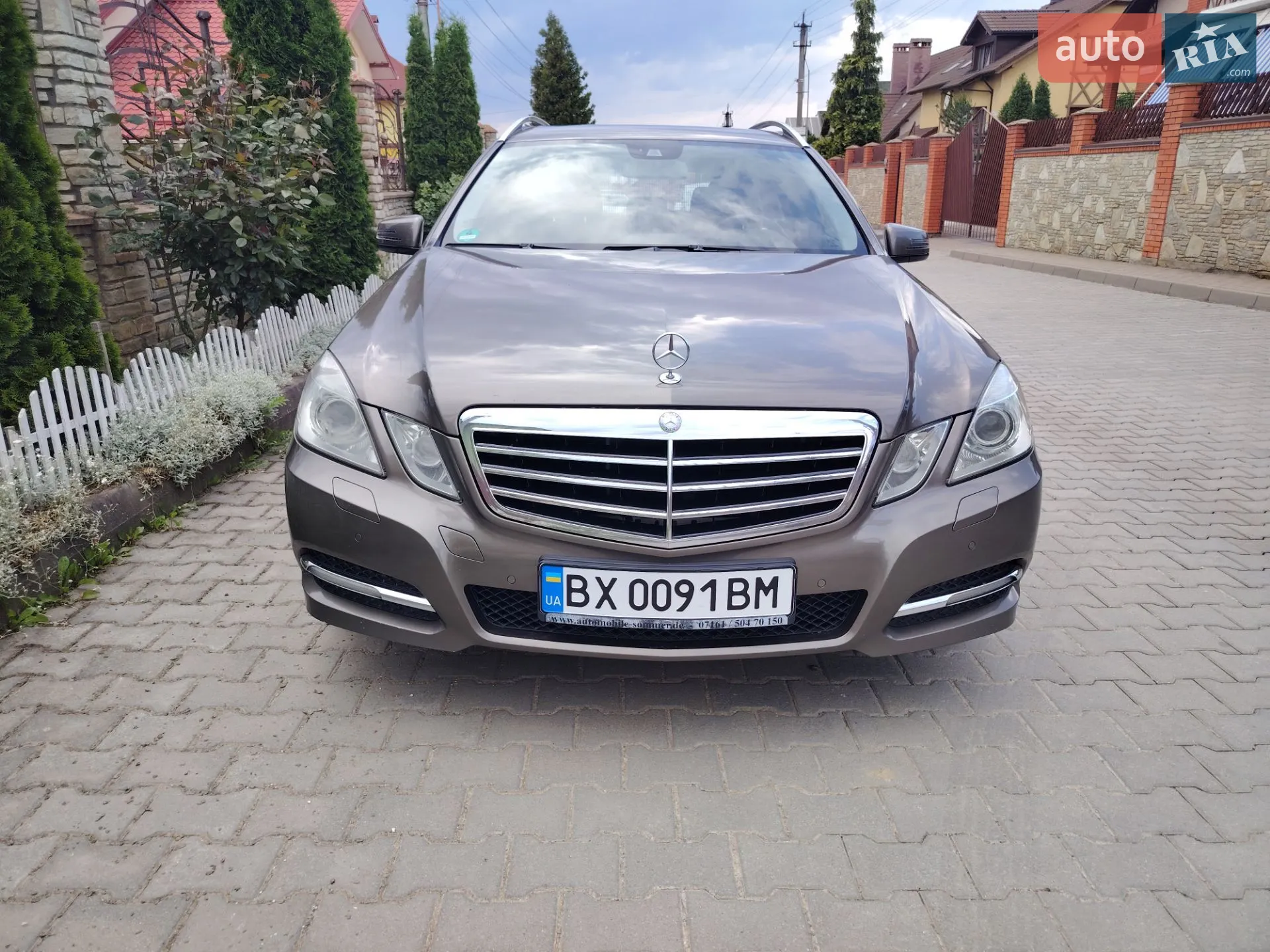 2011 Mercedes-Benz E-klasse - мініатюра 4