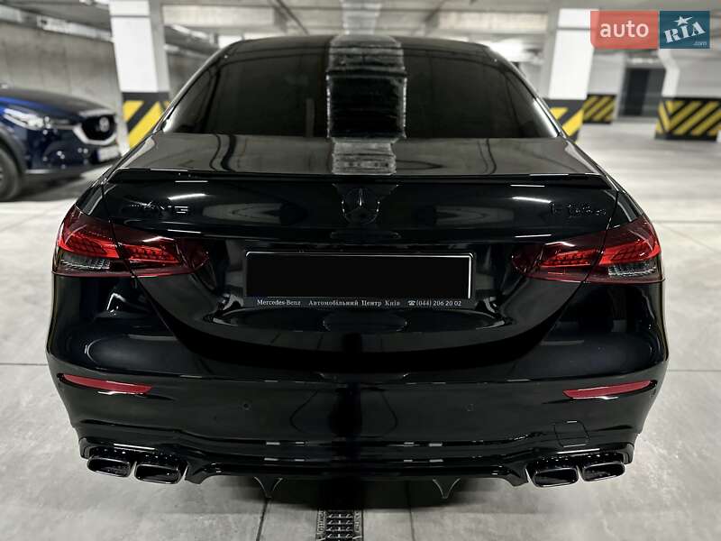 Седан Mercedes-Benz E-Class 2021 в Днепре