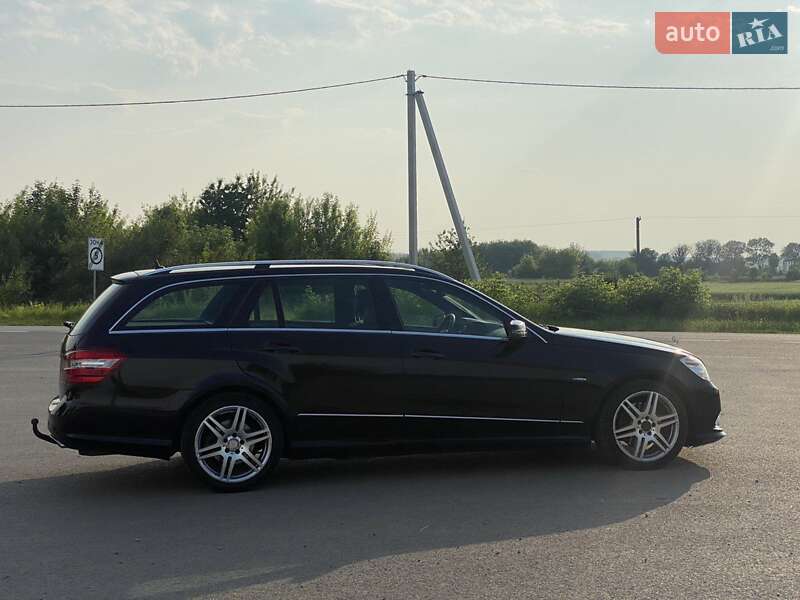 Универсал Mercedes-Benz E-Class 2010 в Городенке