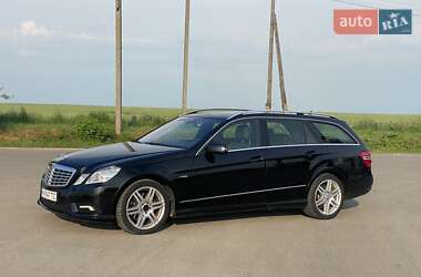 Универсал Mercedes-Benz E-Class 2010 в 