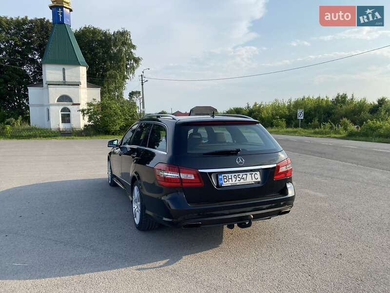 Универсал Mercedes-Benz E-Class 2010 в Городенке