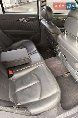 Седан Mercedes-Benz E-Class 2002 в 