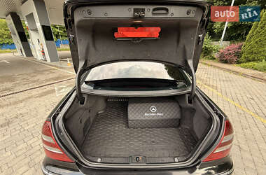 Седан Mercedes-Benz E-Class 2002 в 