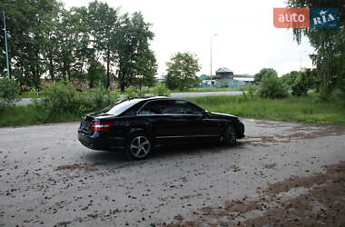 Седан Mercedes-Benz E-Class 2010 в 