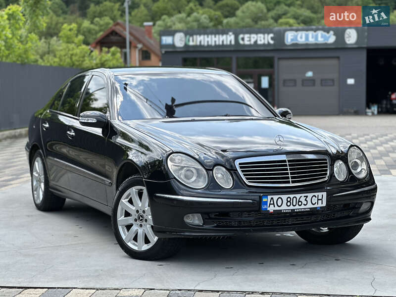 Mercedes-Benz E-Class 2003