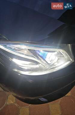 Седан Mercedes-Benz E-Class 2017 в 