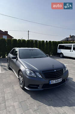 Седан Mercedes-Benz E-Class 2011 в Луцьку