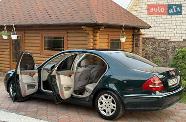 Седан Mercedes-Benz E-Class 2003 в 