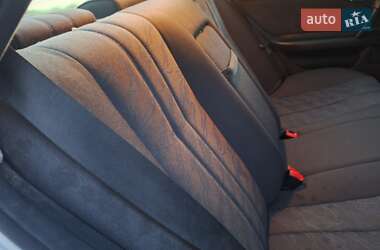 Седан Mercedes-Benz E-Class 2000 в 