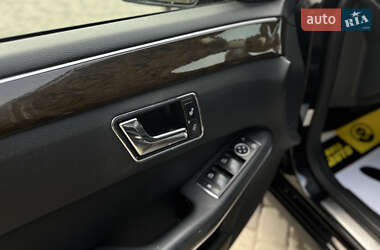 Седан Mercedes-Benz E-Class 2010 в 
