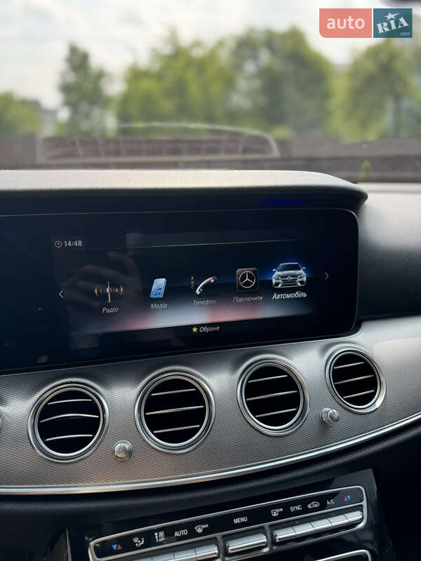 Седан Mercedes-Benz E-Class 2016 в Коломиї