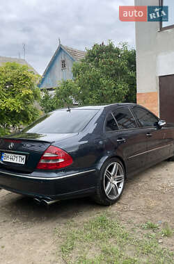 Седан Mercedes-Benz E-Class 2004 в 