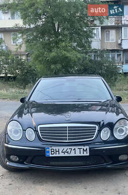 Седан Mercedes-Benz E-Class 2004 в 