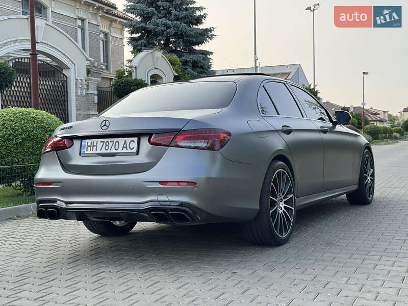 Седан Mercedes-Benz E-Class 2018 в Одесі фото 69 Седан Mercedes-Benz E-Class 2018 в Одесі