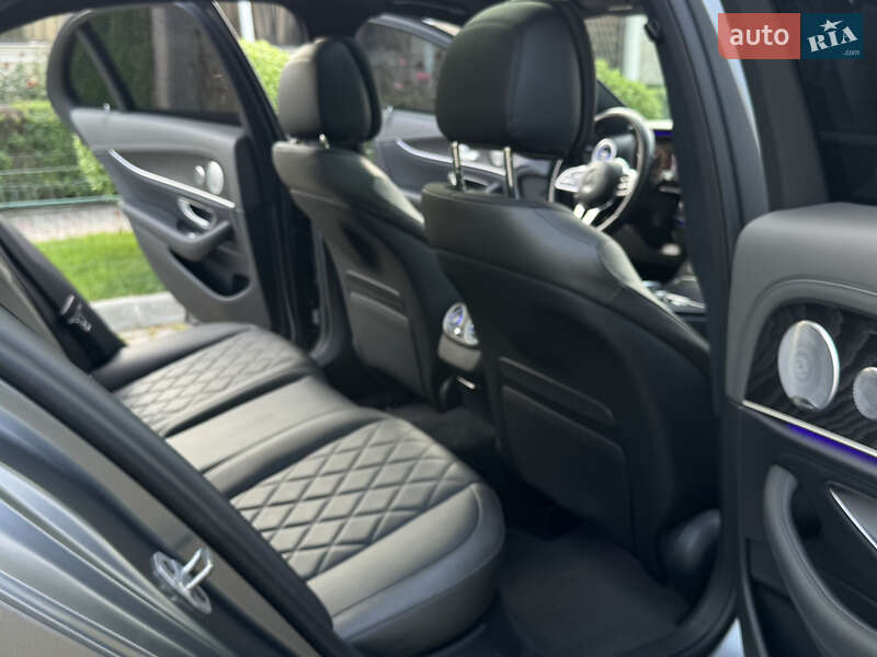 Седан Mercedes-Benz E-Class 2018 в Одесі фото 95 Седан Mercedes-Benz E-Class 2018 в Одесі