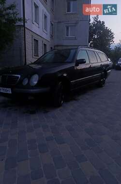 Універсал Mercedes-Benz E-Class 2002 в Львові