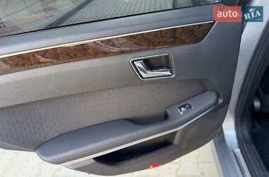 Универсал Mercedes-Benz E-Class 2010 в 