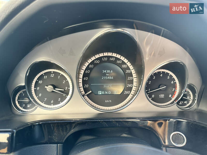 Седан Mercedes-Benz E-Class 2011 в Одессе