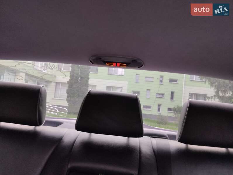 Седан Mercedes-Benz E-Class 2002 в Тульчине