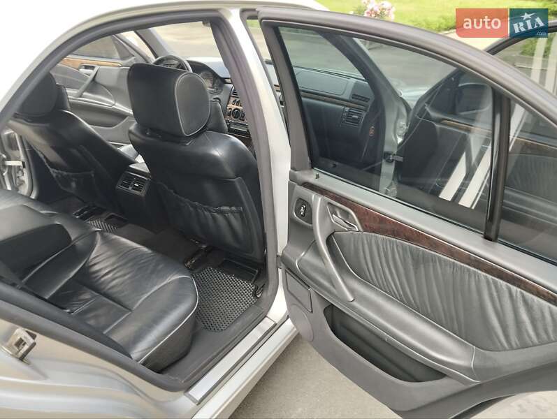 Седан Mercedes-Benz E-Class 2002 в Тульчине