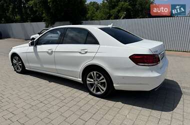 Седан Mercedes-Benz E-Class 2015 в 