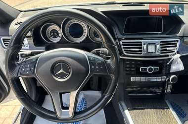 Седан Mercedes-Benz E-Class 2015 в 