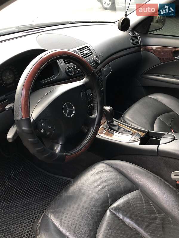 Универсал Mercedes-Benz E-Class 2005 в Харькове