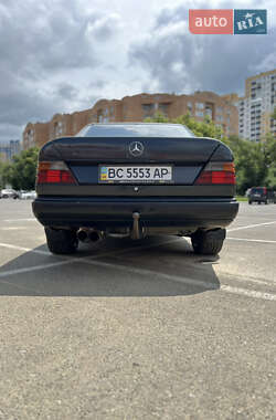 Седан Mercedes-Benz E-Class 1989 в 