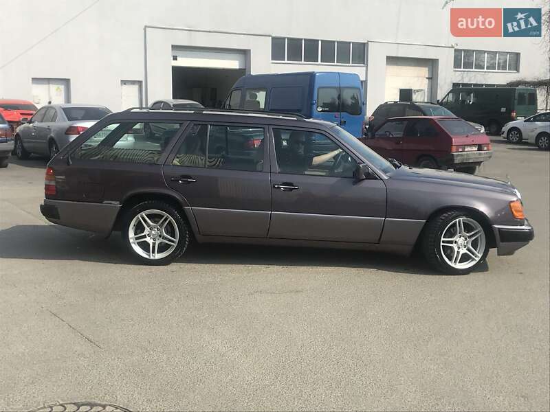 Mercedes-Benz E-Class 1991