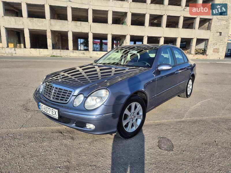 Седан Mercedes-Benz E-Class 2004 в Тернополе