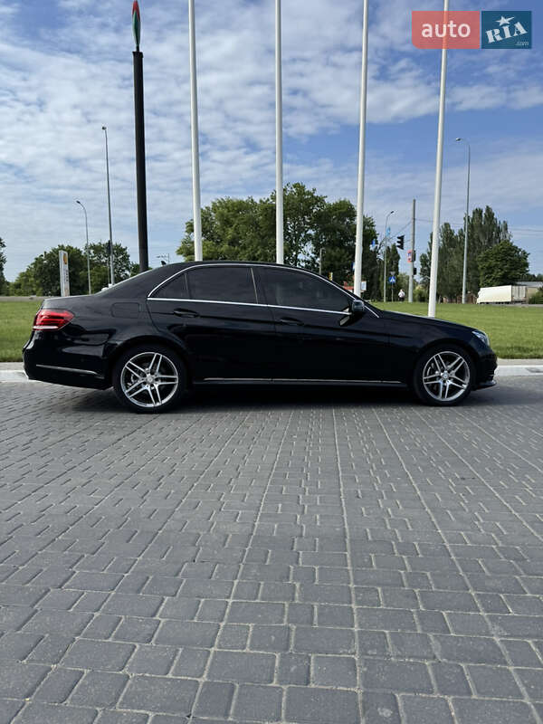 Седан Mercedes-Benz E-Class 2013 в Одесі
