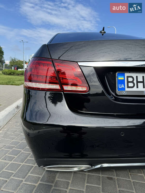 Седан Mercedes-Benz E-Class 2013 в Одесі
