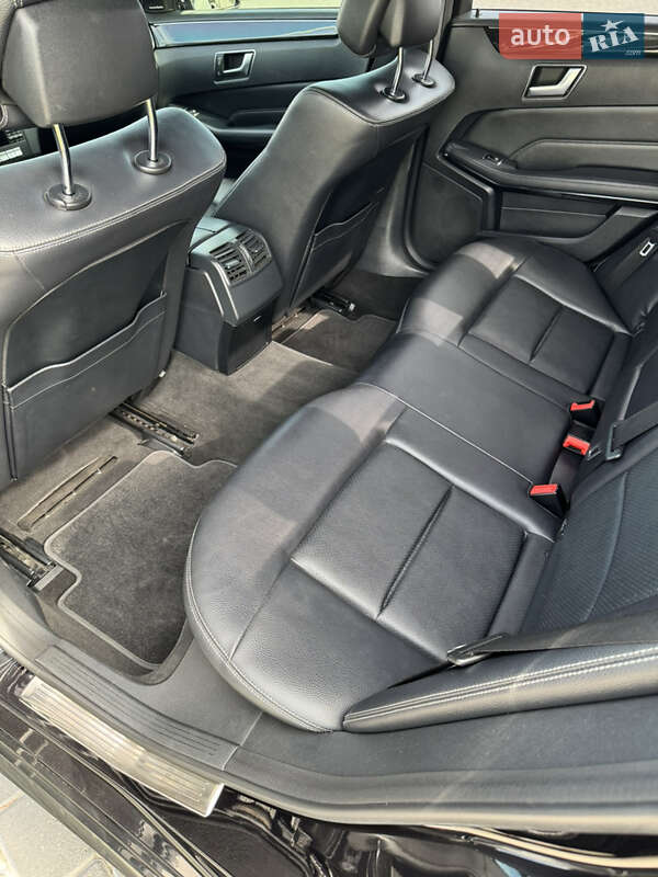 Седан Mercedes-Benz E-Class 2013 в Одесі