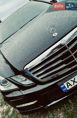 Седан Mercedes-Benz E-Class 2011 в Харькове