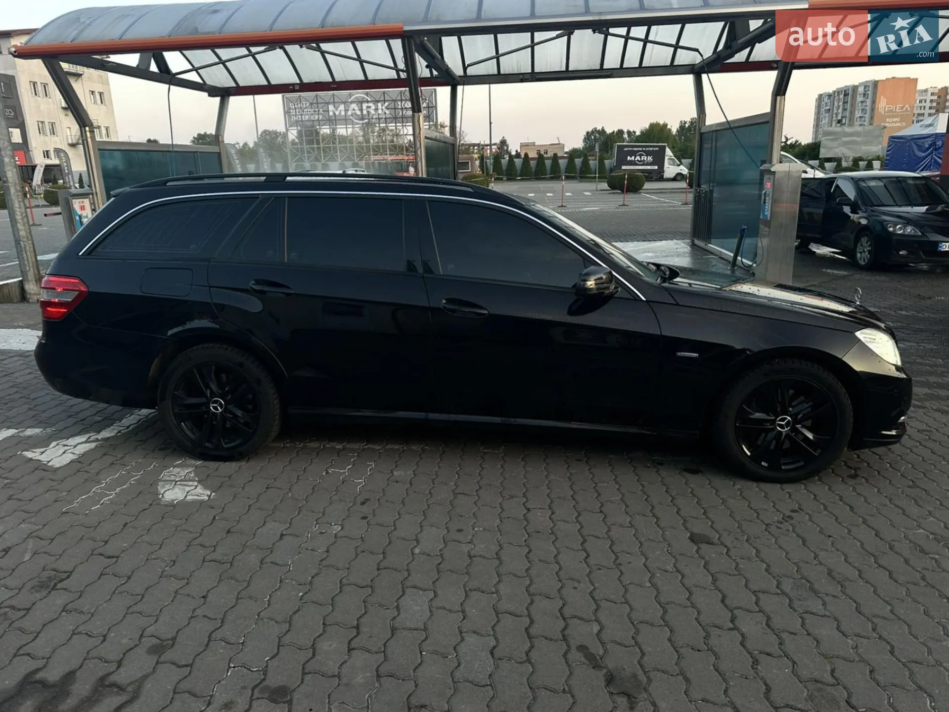 2011 Mercedes-Benz E-klasse - мініатюра 2