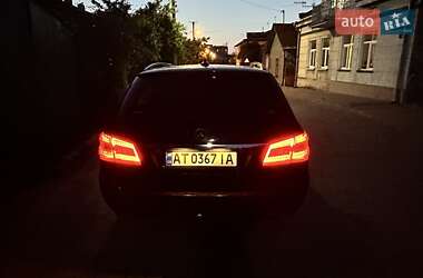 Универсал Mercedes-Benz E-Class 2011 в Львове
