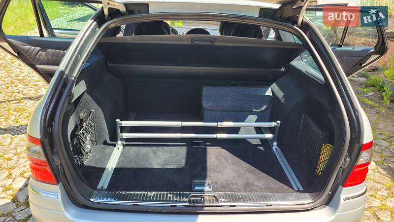 Универсал Mercedes-Benz E-Class 2008 в Львове фото 26 Универсал Mercedes-Benz E-Class 2008 в Львове