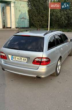 Универсал Mercedes-Benz E-Class 2004 в 